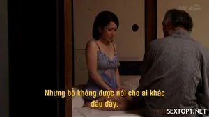 Bị con cậu bé của bố dượng chinh phục
