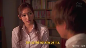 Chồng yêu nghe tiếng vợ yêu rên qua điện thoại khi đi làm ăn với sếp